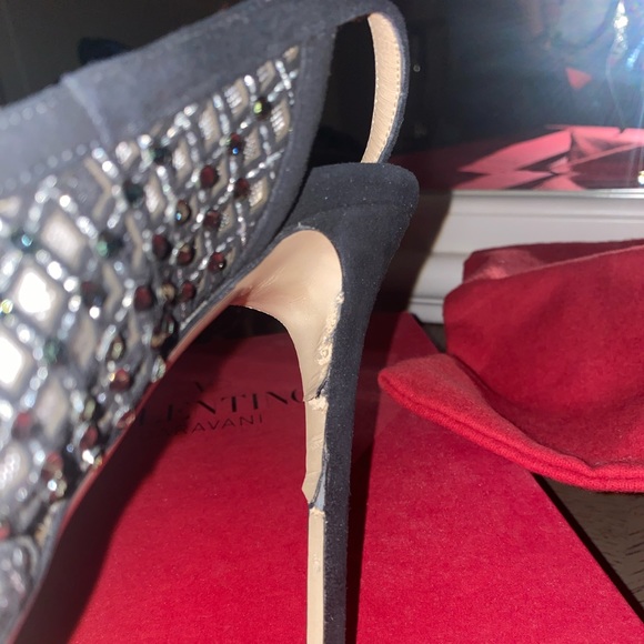 👠 VALENTINOS 👠💋 - Picture 7 of 7